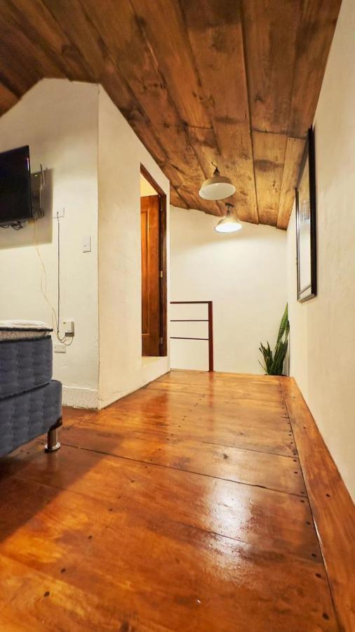 אנטיגואה גואטמלה Cozy Bohemian Loft Apartment Close Central Plaza מראה חיצוני תמונה